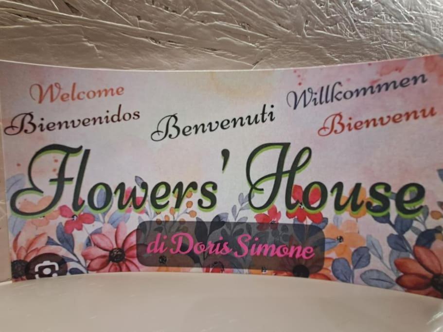 Flower'S House Di Doris Simone Bari Exterior photo
